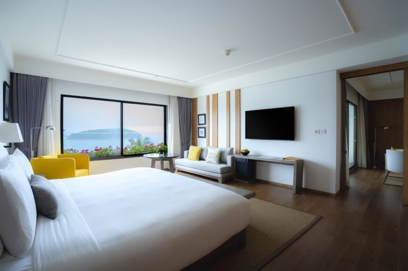 royal ocean view suite 