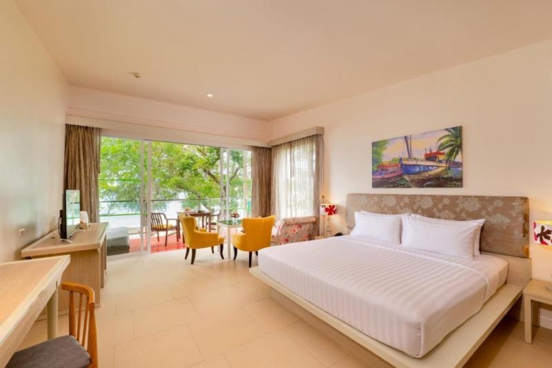 grand deluxe beach front