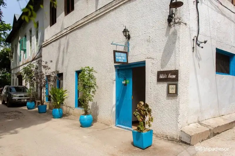 HILIKI HOUSE