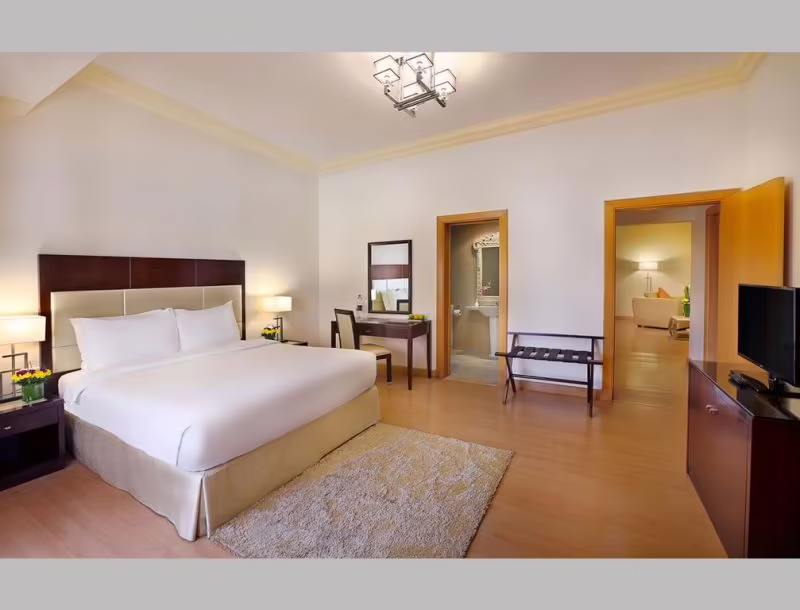 AL SAFIR HOTEL & TOWER