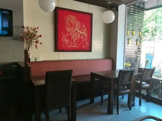 ARINA BOUTIQUE RESIDENCE