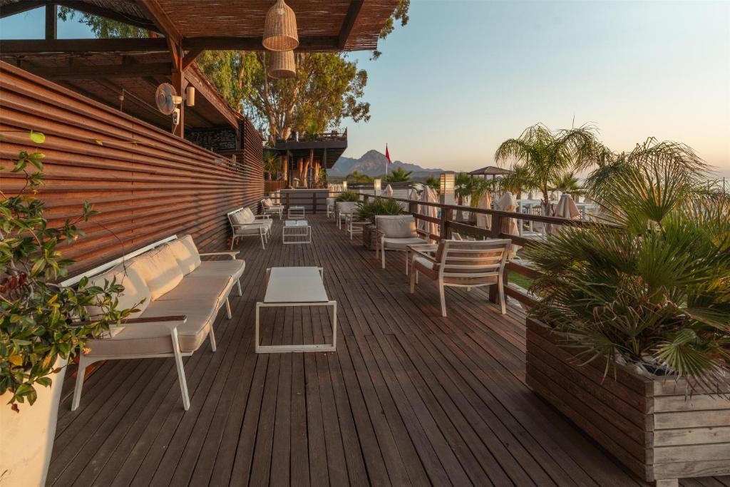 DOUBLETREE BY HILTON ANTALYA KEMER