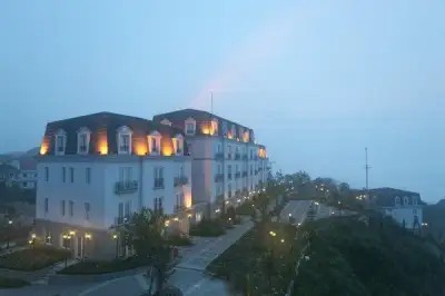 BANA HILLS MOUNTAIN RESORT