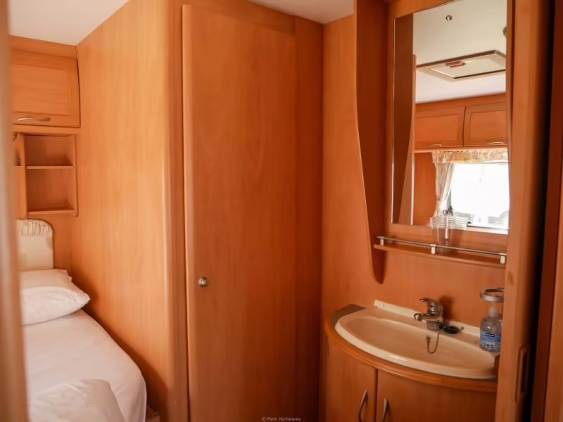 SAMUI CARAVANS BEACH CAMP