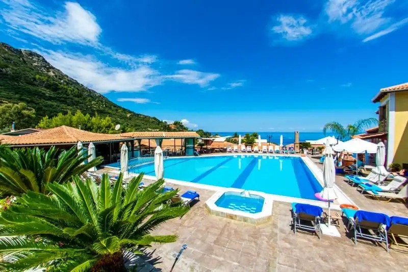 SEA VIEW VILLAGE APT