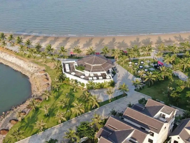PARADISE SUITES HOTEL