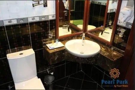 PEARL EXECUTIVE HOTEL APARTMENTS (EX. PEARL PARK DELUXE HOTEL APARTMENT)
