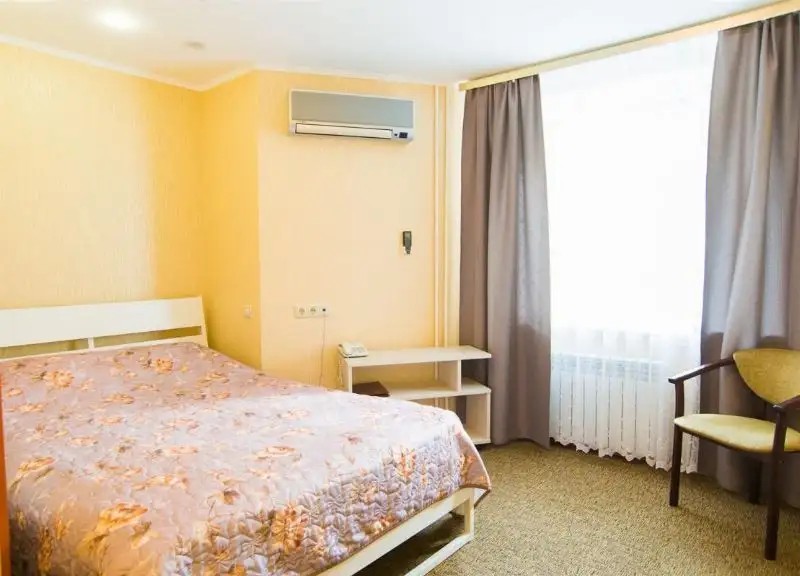 СЬЮТ ОТЕЛЬ (SUITE HOTEL)