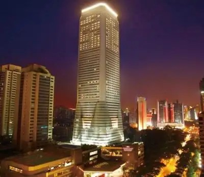 CROWN PLAZA CITY CENTER