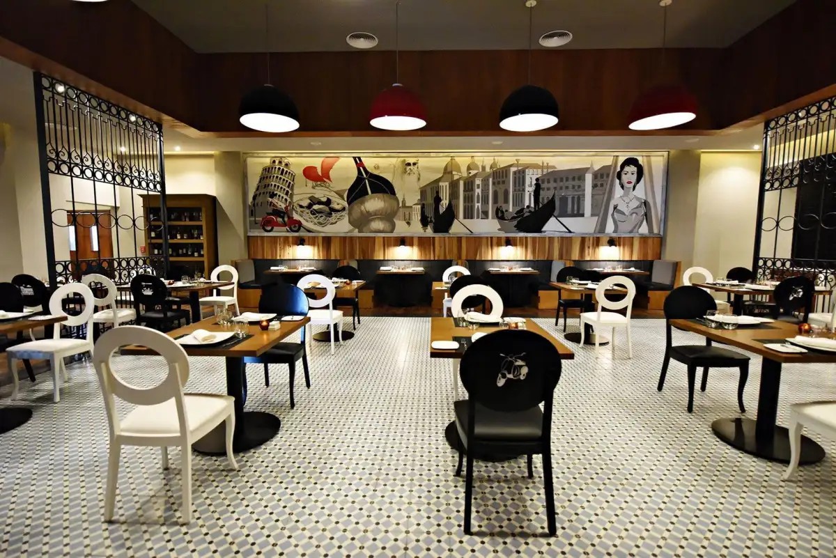 ROYALTON CHIC PUNTA CANA