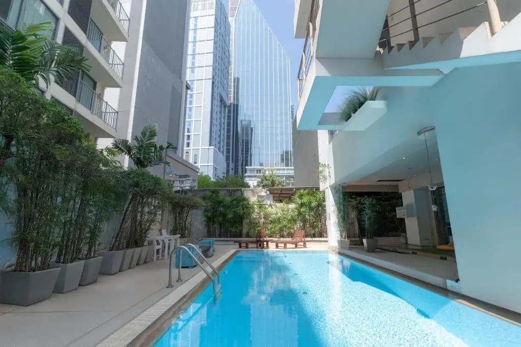 JOURNEYHUB SUKHUMVIT 26