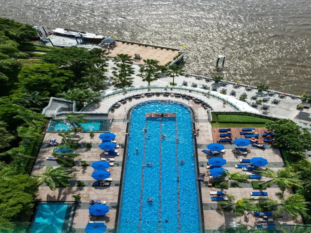 CHATRIUM HOTEL RIVERSIDE