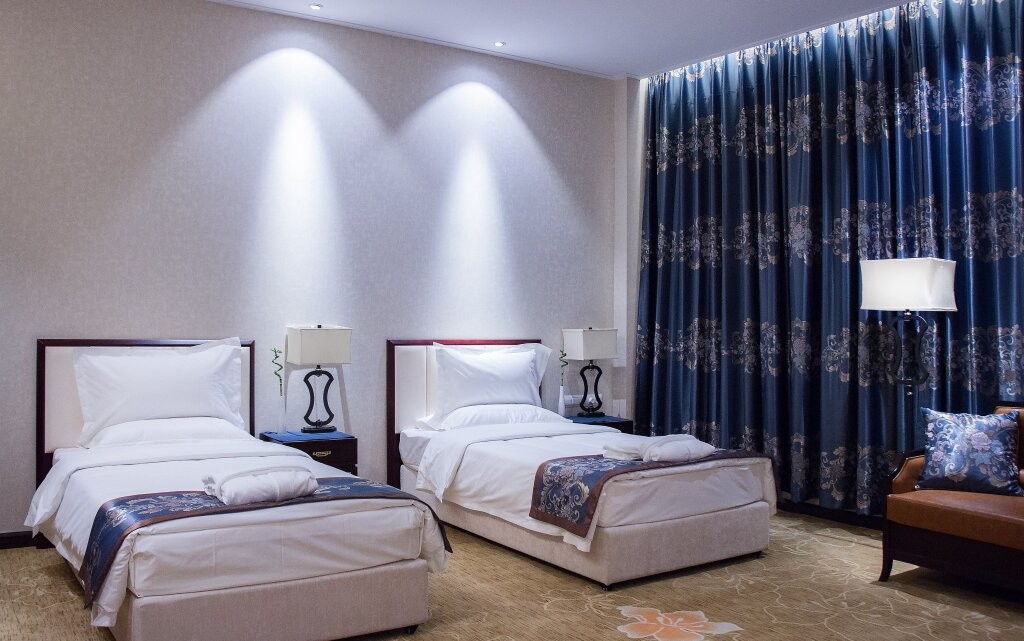 NIHAO HOTEL (НИХАО)
