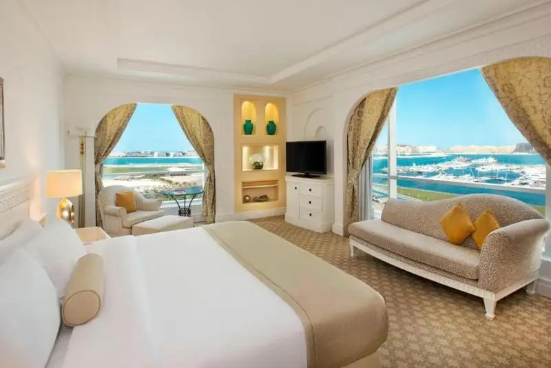 AL HABTOOR GRAND RESORT AUTOGRAPH COLLECTION