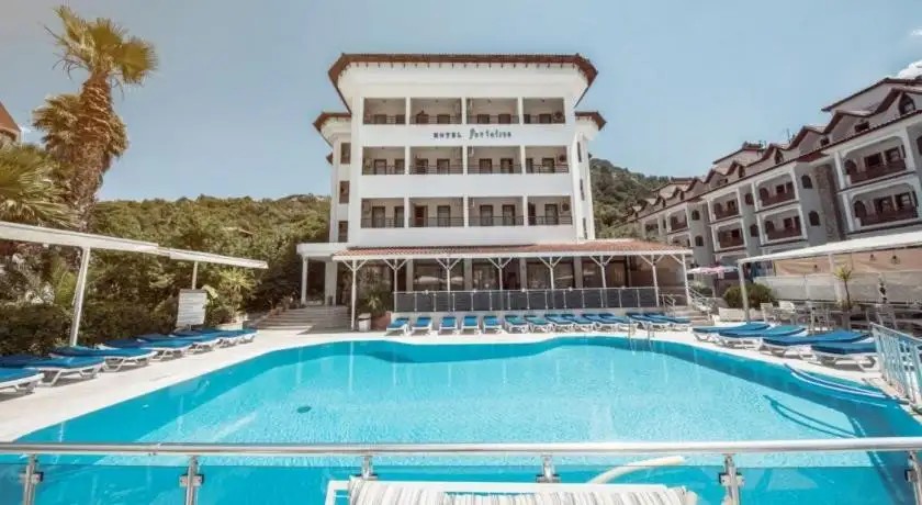 PORTOFINO HOTEL (EX. DORA PORTOFINO)
