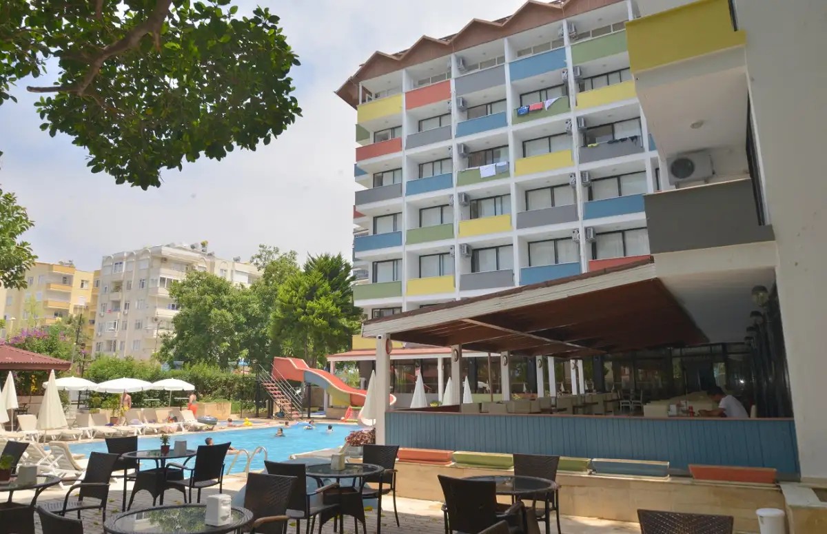 VIVA BEACH HOTEL (EX. HIGH GARDEN)