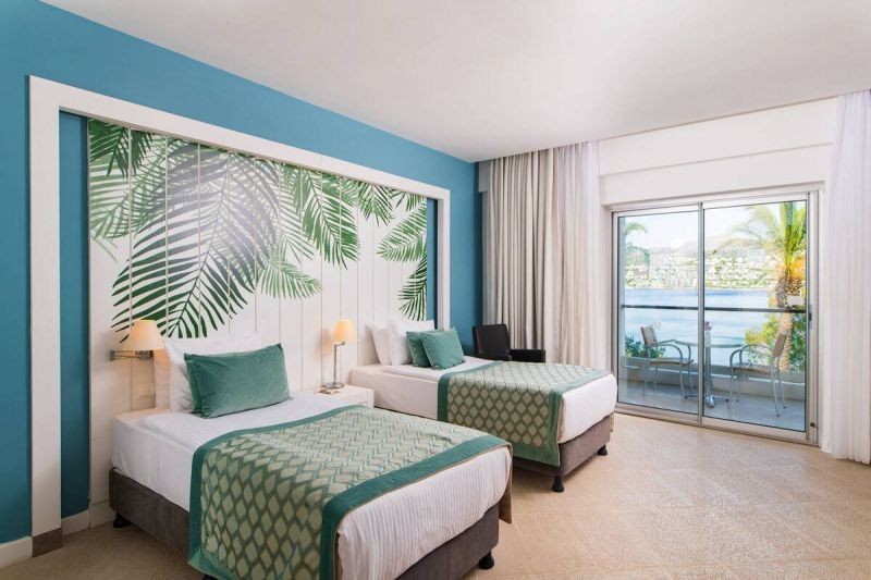deluxe sea view