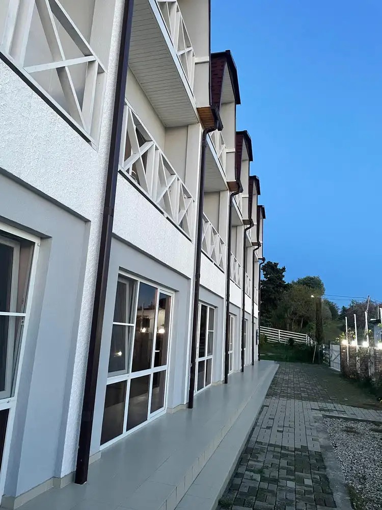PALM HOTEL