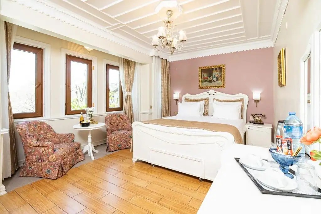 1207 HOTEL (EX. ALZER)