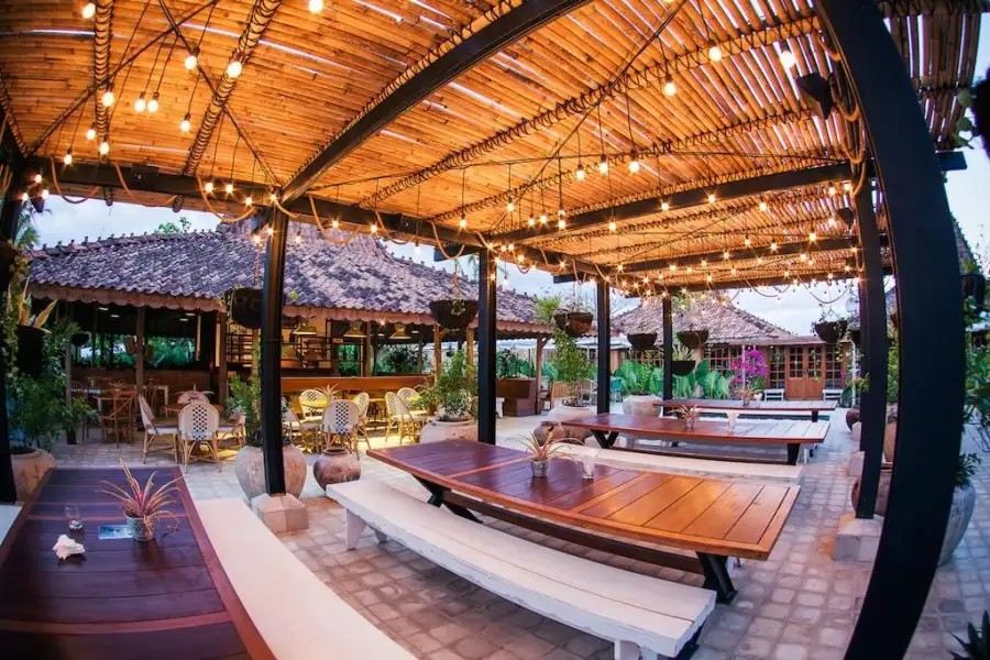 KOMUNE BALI