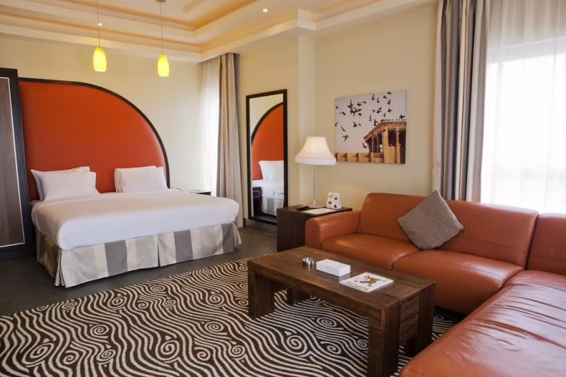 AL RAYA SUITES