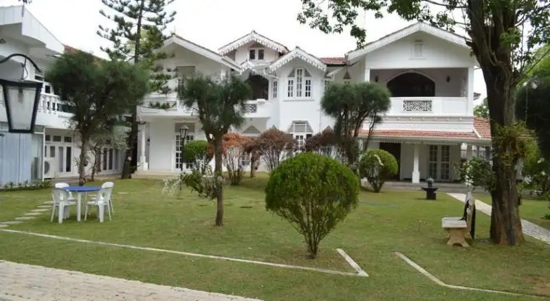 KING'S BAY (EX. SILVA'S BEACH)