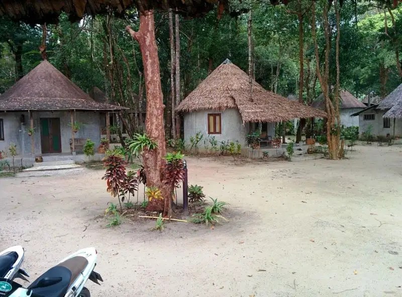 TROPICAL BEACH KOH CHANG