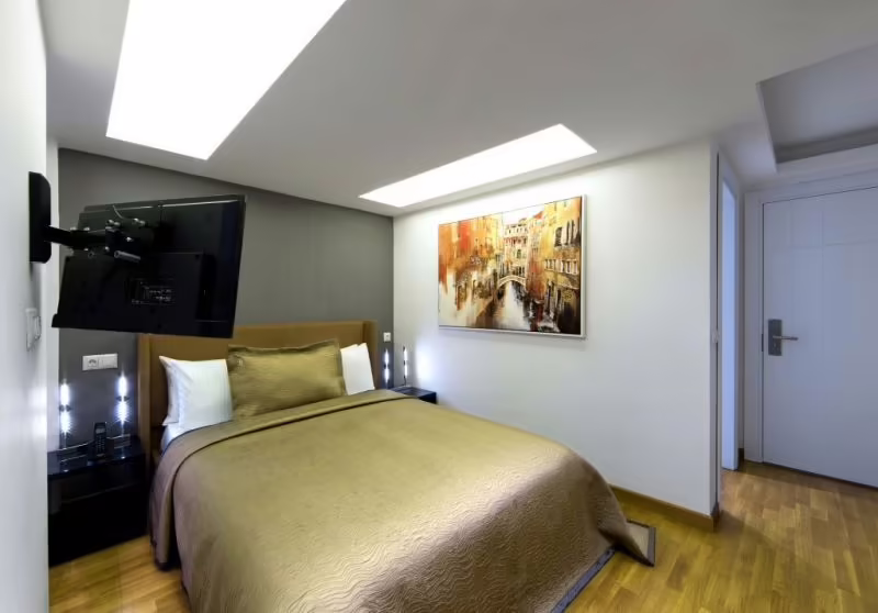THE PLACE HOTEL