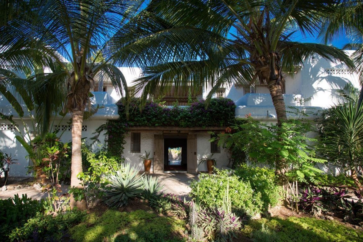UZURI VILLA BOUTIQUE