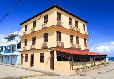 LA RUSA HOTEL