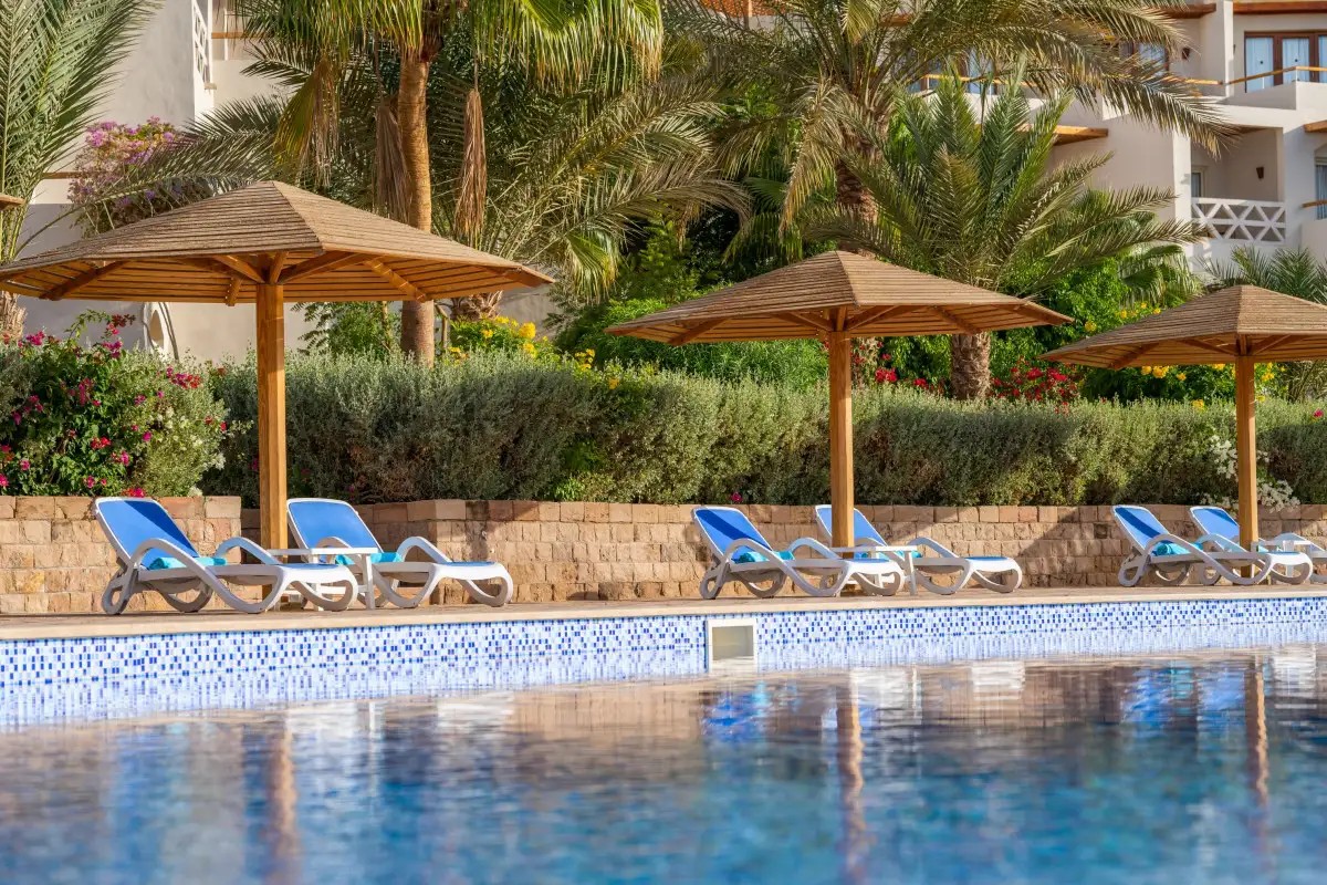 FORT ARABESQUE BEACH RESORT