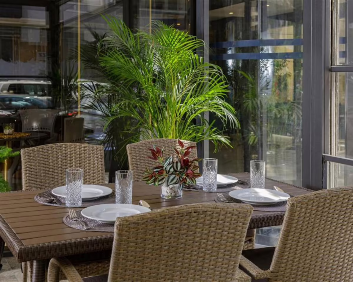PREMIUM PARK HOTEL