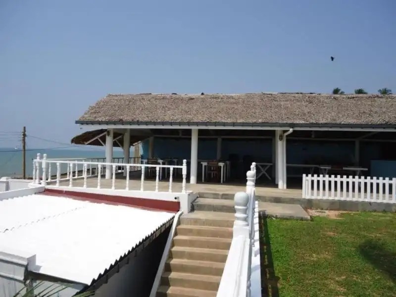 WHITE ROSE BEACH RESORT