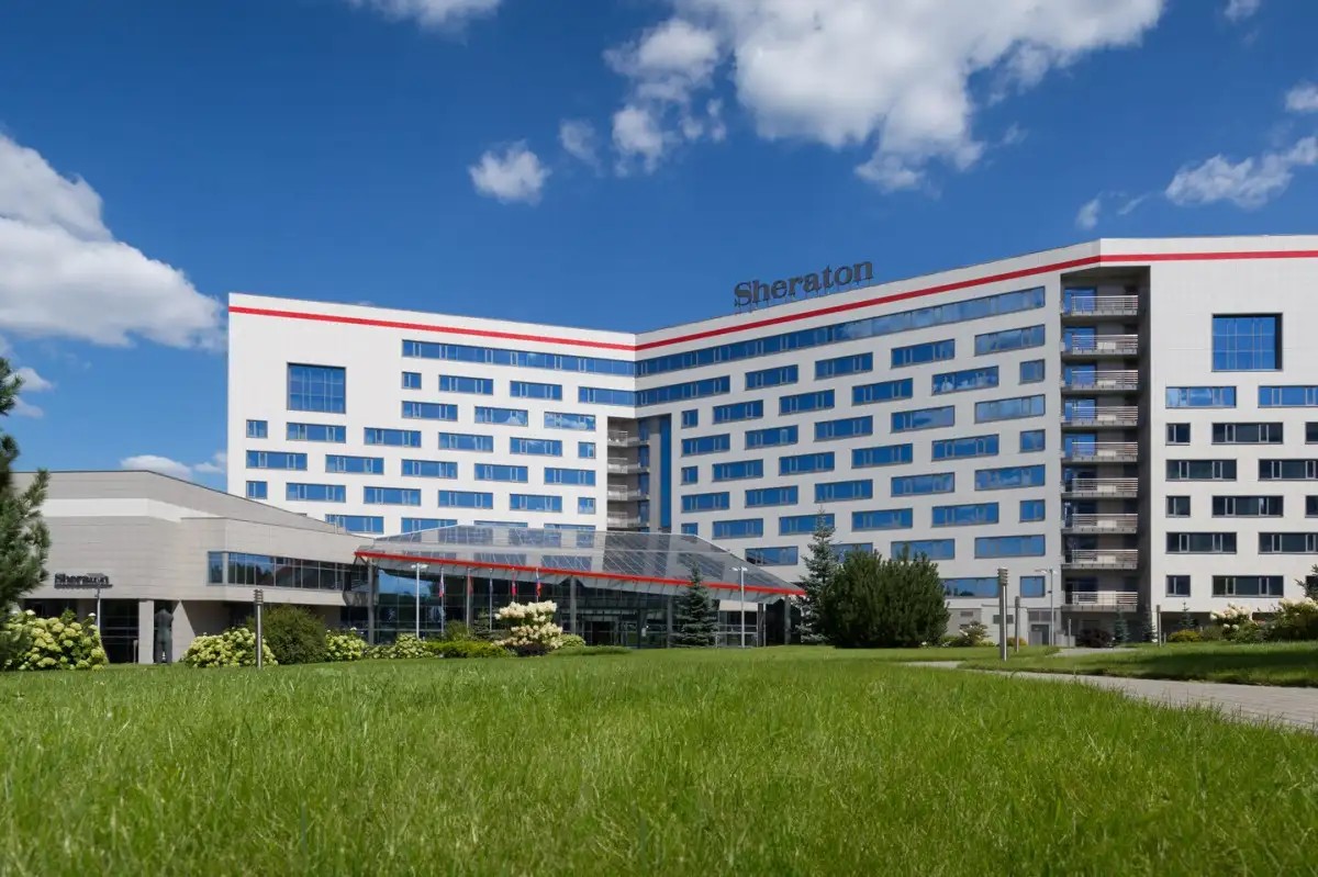 SKYPOINT LUXE SHERATON SHEREMETYEVO