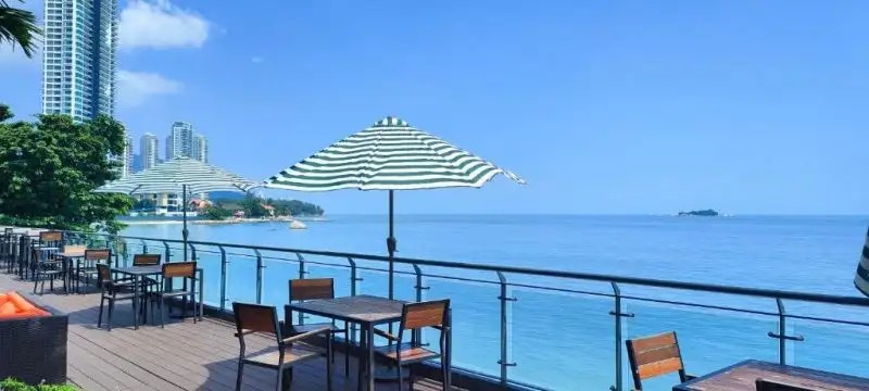 HOMPTON BY THE BEACH PENANG