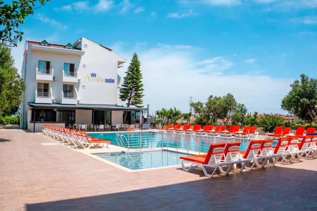 SIDE AZALIA GARDEN (EX. SIDE SUNSET HOTEL)