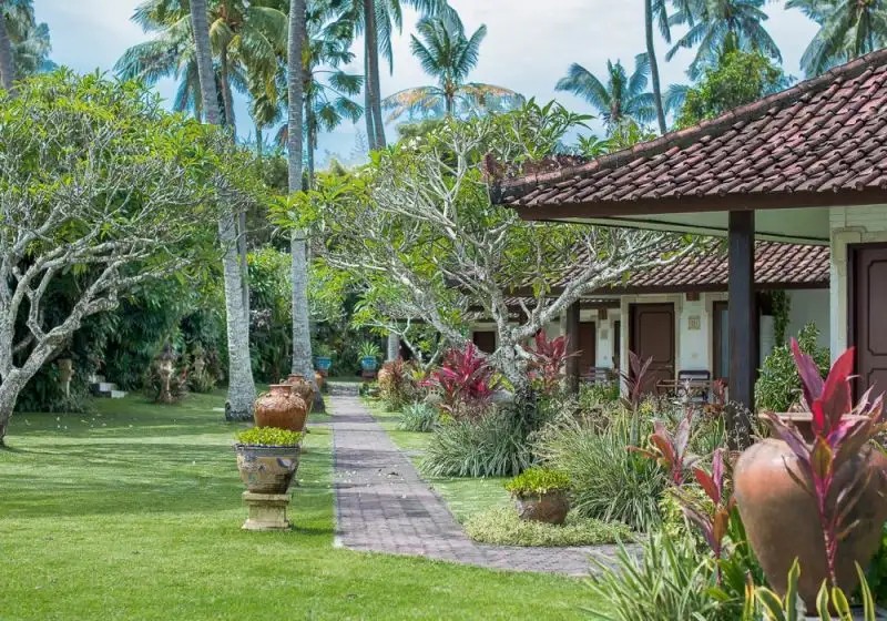 LOTUS BUNGALOWS