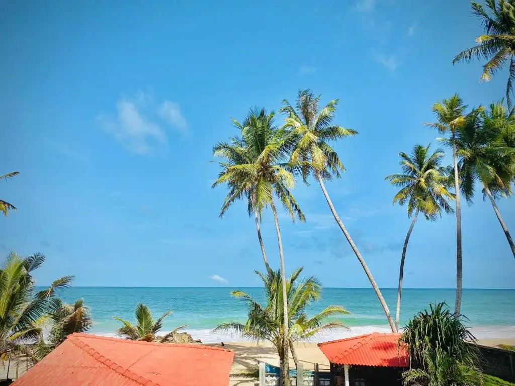 RAINBOW BEACH AMBALANGODA
