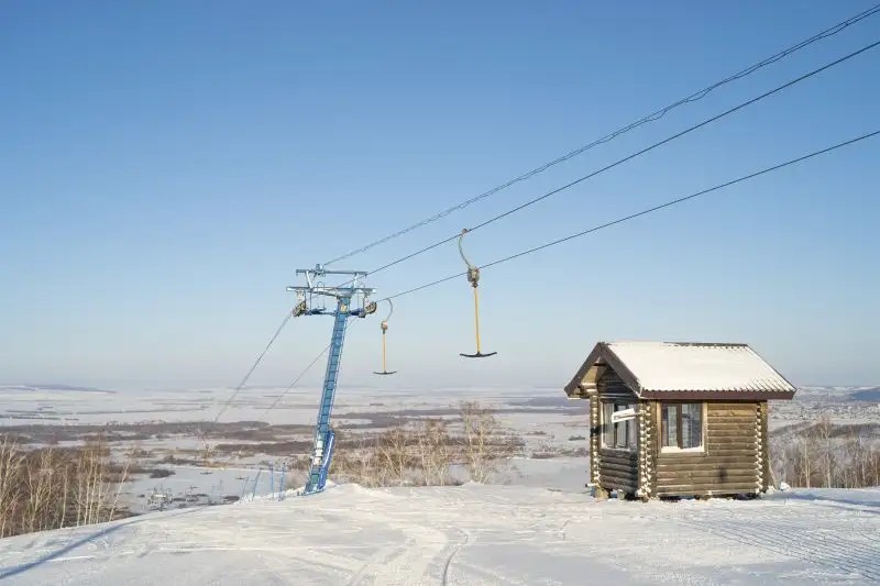 УЯЗЫ-ТАУ ГЛК