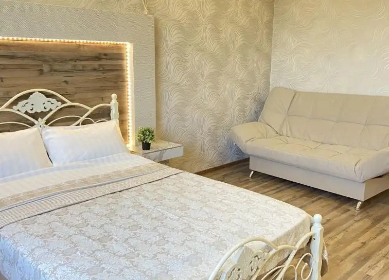KENIGDELUXE НА УЛ. ПАМЯТИ ПАВШИХ В АФГАНИСТАНЕ