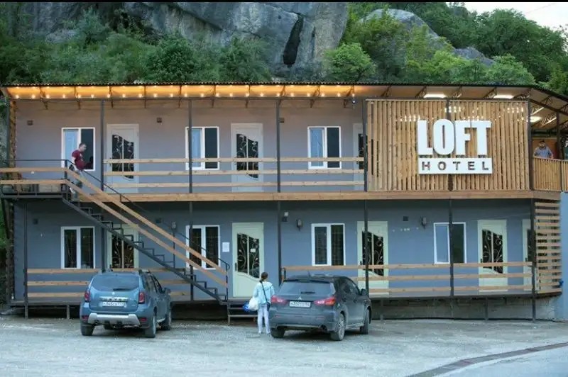 LOFT