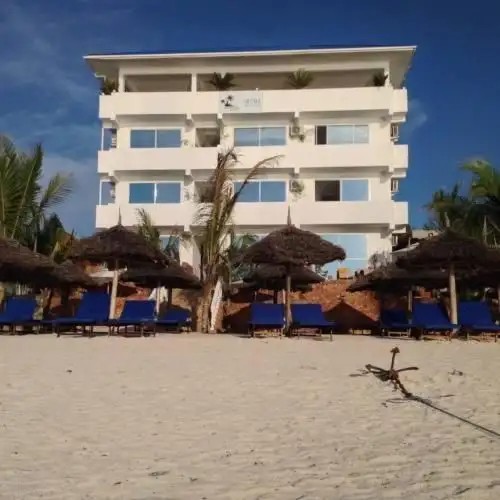 LAZY BEACH HOTEL