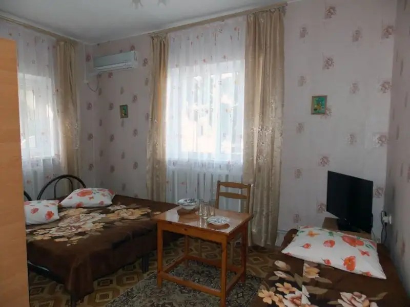ГОСТЕВОЙ ДОМ НА ЧЕРНОМОРСКОЙ 54