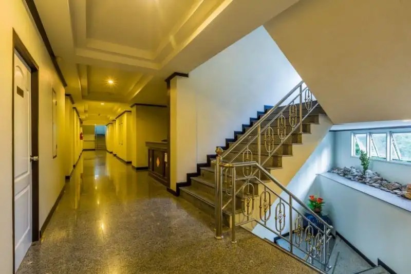 GREEN HOUSE HOTEL