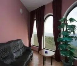 7 HOTEL