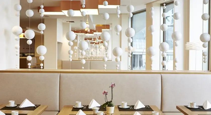 STEIGENBERGER HOTEL AM KANZLERAMT