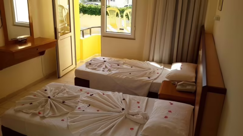 CANER HOTEL