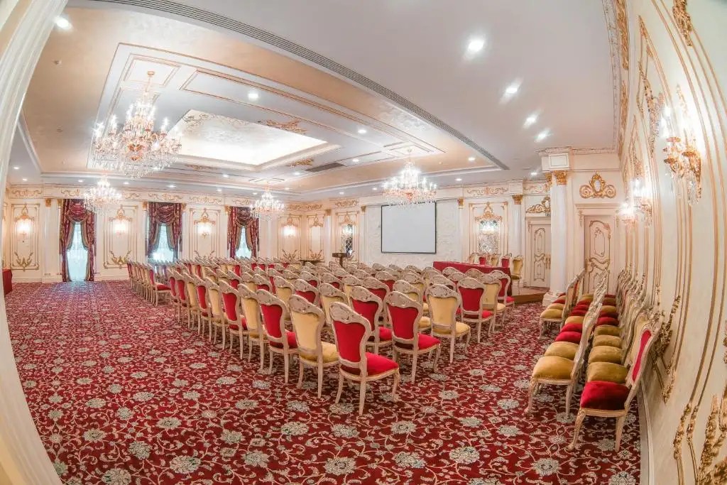CITY PALACE