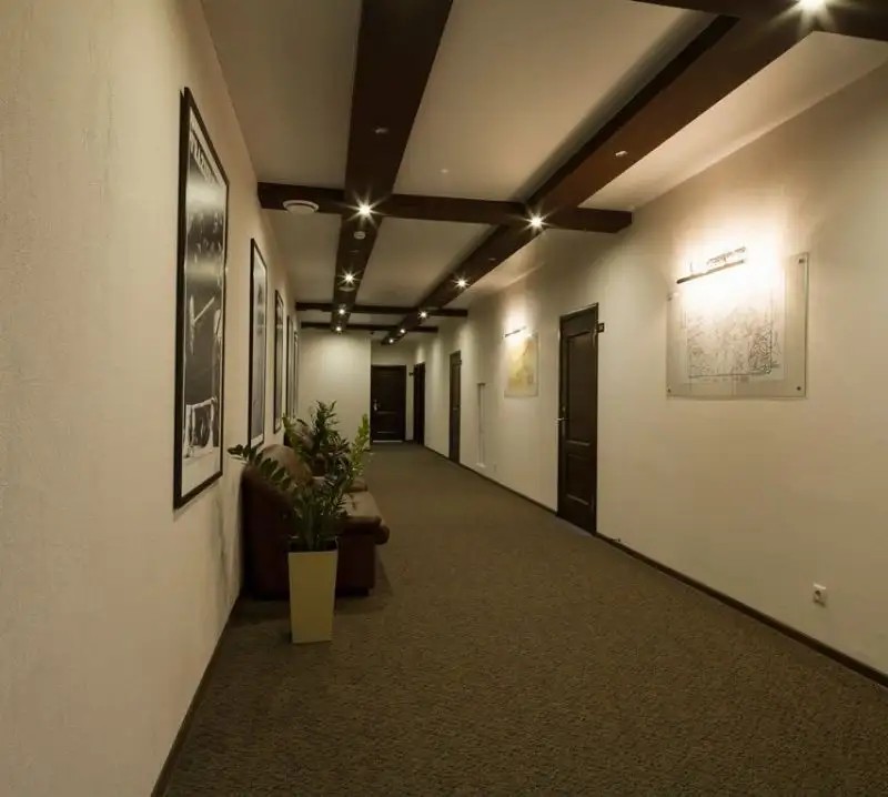 AVANT HOTEL (АВАНТ)