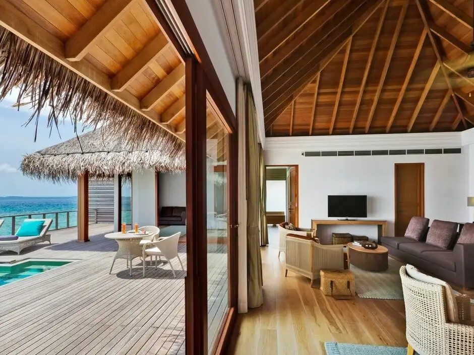 DUSIT THANI MALDIVES
